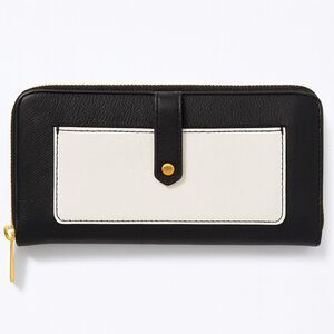 Fossil Black and White pebble Leather Wallet clutch